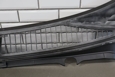 2008 Ford F-250 Super Duty Cowl Vent Panel OEM