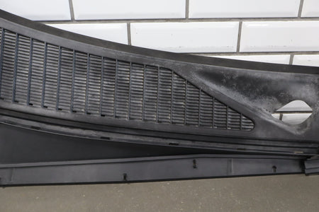 2008 Ford F-250 Super Duty Cowl Vent Panel OEM