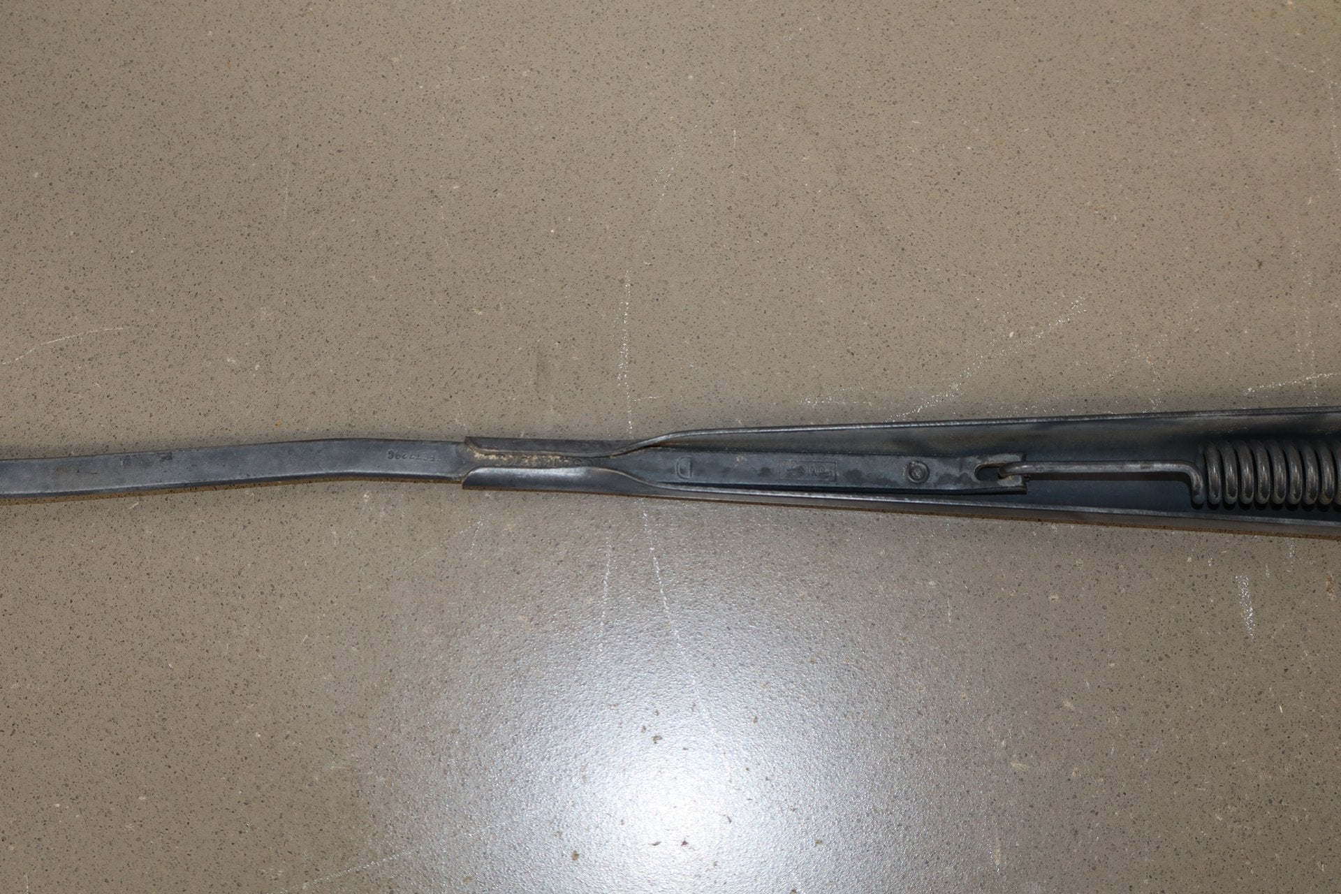 2008 Ford F-250 Super Duty FX4 Wiper Arm Pair