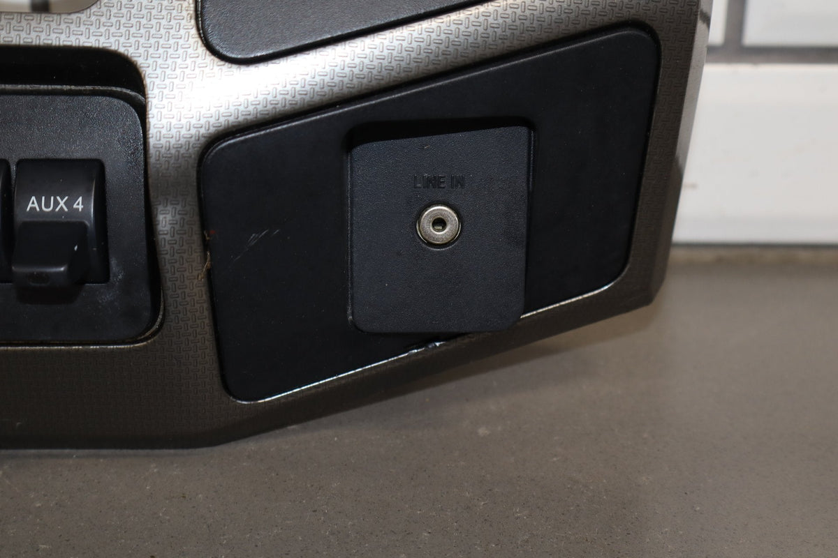 2008 Ford F-250 Super Duty Radio Trim Bezel OEM