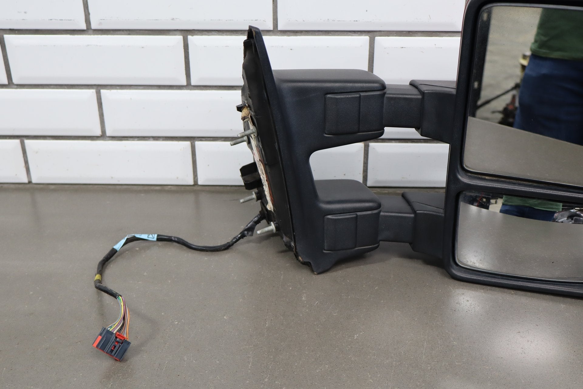 2008 Ford F-250 Super Duty Right Door Mirror Red F1 8C3Z17682DB