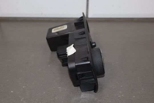 2008 GMC Sierra 2500 Dash Mounted Headlight Switch OEM