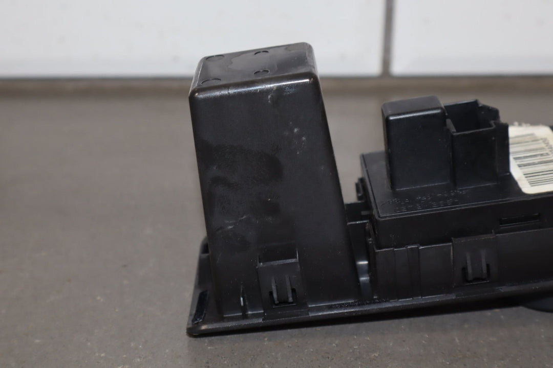 2008 GMC Sierra 2500 Dash Mounted Headlight Switch OEM