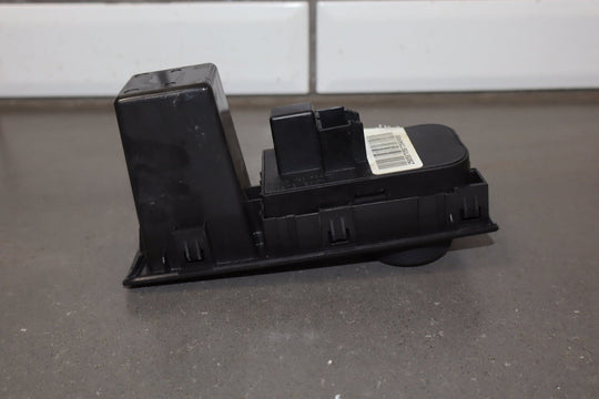 2008 GMC Sierra 2500 Dash Mounted Headlight Switch OEM