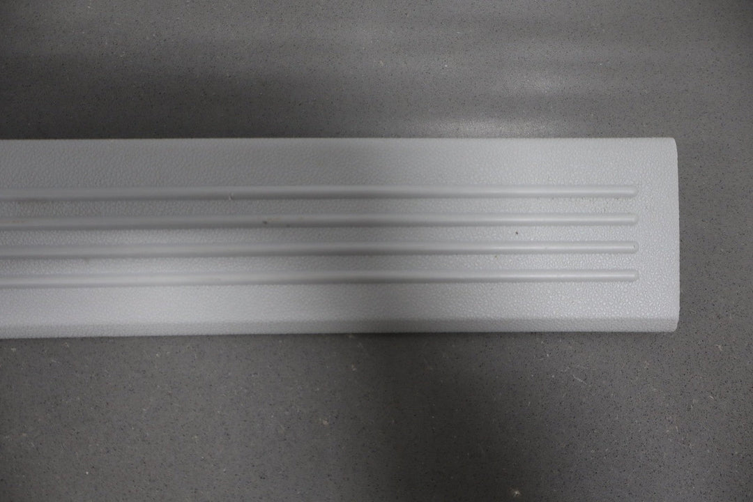 2008 GMC Sierra 2500HD Crew Cab Set x4 - Sill Plates OEM