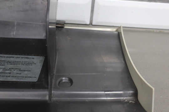 2008 GMC Sierra 2500HD Glove Box Light Titanium 833