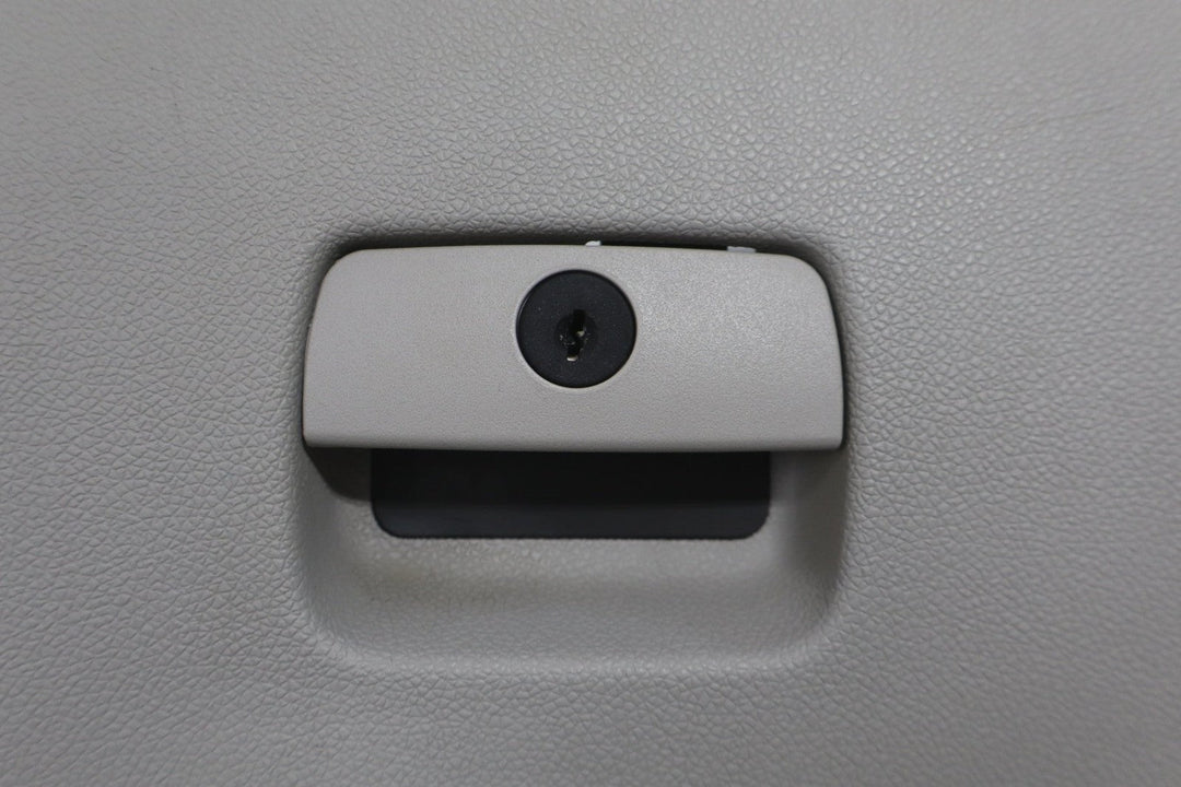 2008 GMC Sierra 2500HD Glove Box Light Titanium 833