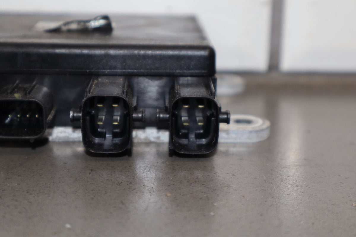 2008 Lexus LS460 4.6L FICM Fuel Injection Control Module