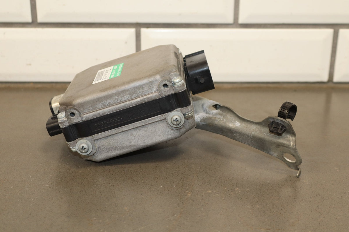2008 Lexus LS460 F40 - Power Steering Control Module PN: