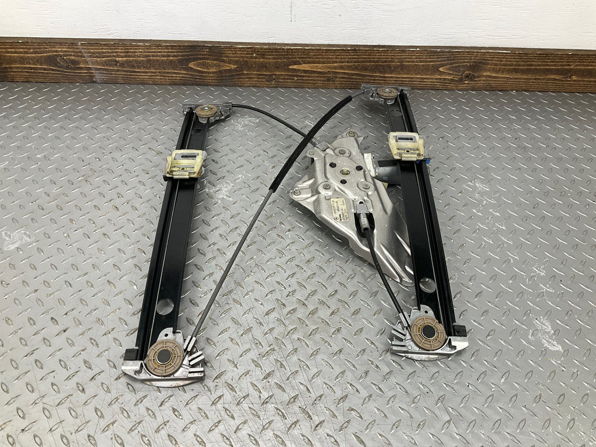 2008 Maybach 57- SIDE/REAR/CARGO REGULATOR