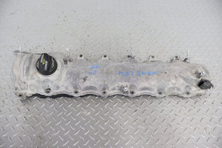 2008 Maybach 57- Valve Cover