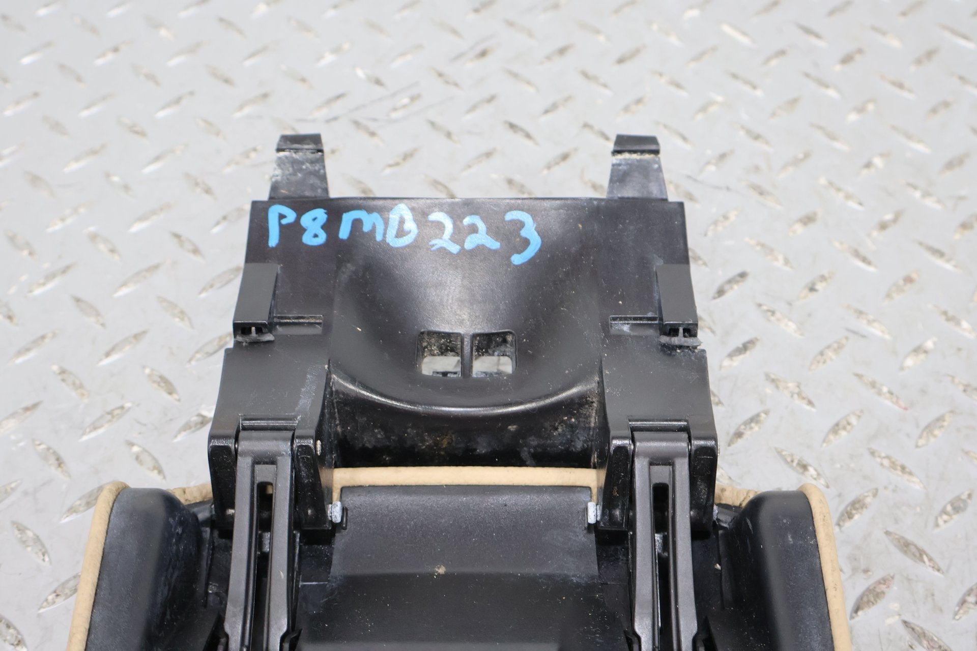 2008 Mercedes-Benz GL-Class- Console Lid