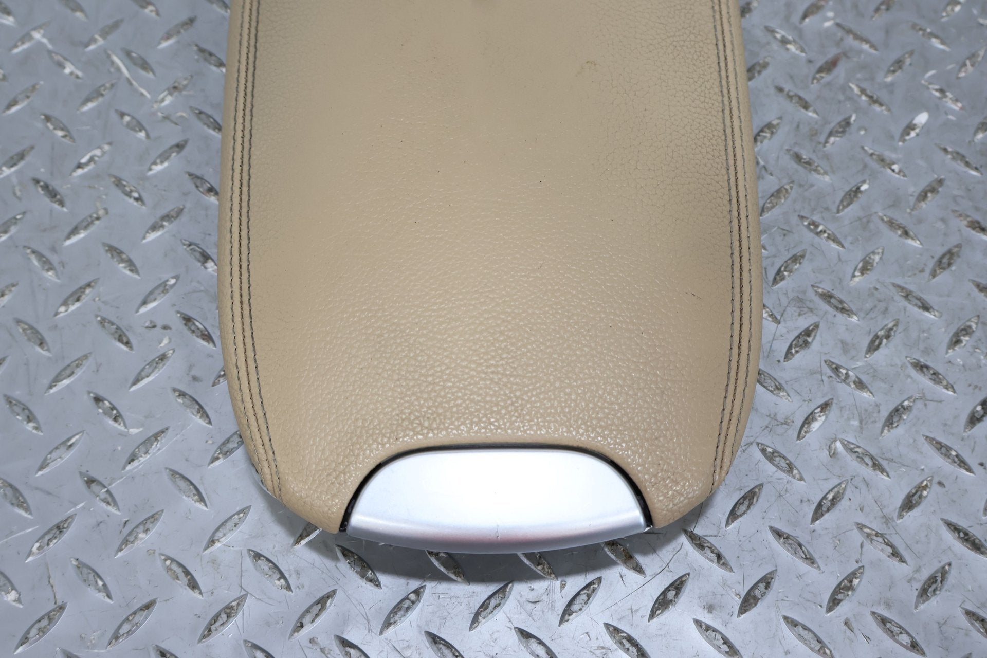 2008 Mercedes-Benz GL-Class- Console Lid