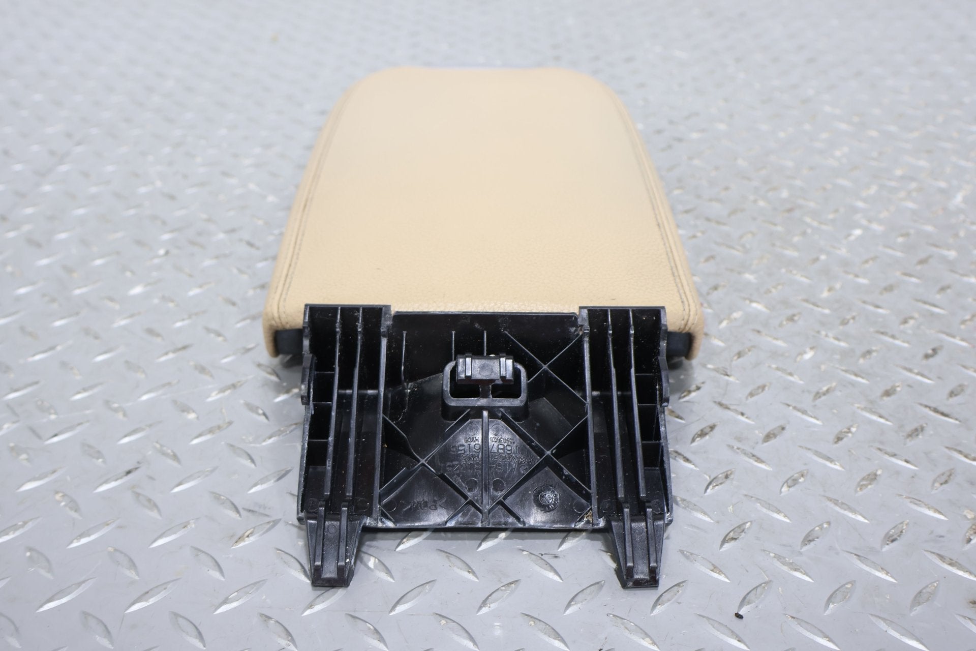 2008 Mercedes-Benz GL-Class- Console Lid
