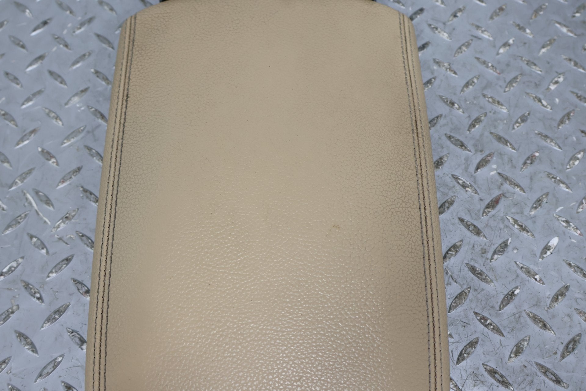 2008 Mercedes-Benz GL-Class- Console Lid