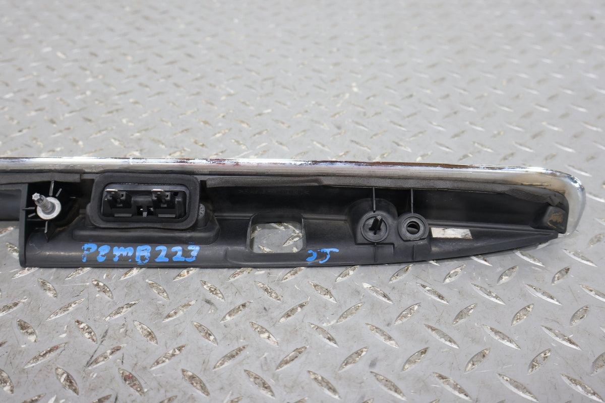 2008 Mercedes-Benz GL-Class- Tail Finish Panel