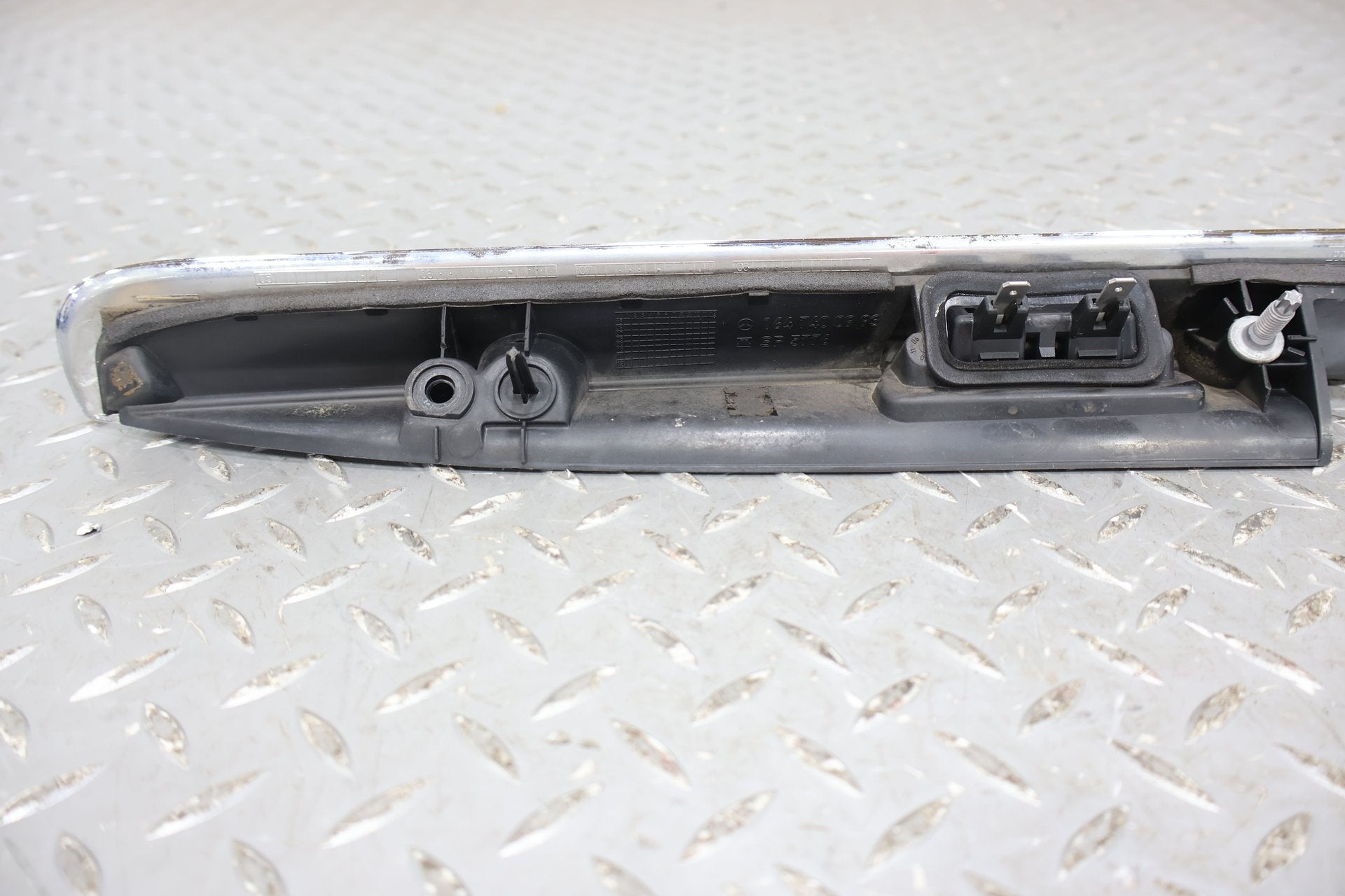 2008 Mercedes-Benz GL-Class- Tail Finish Panel