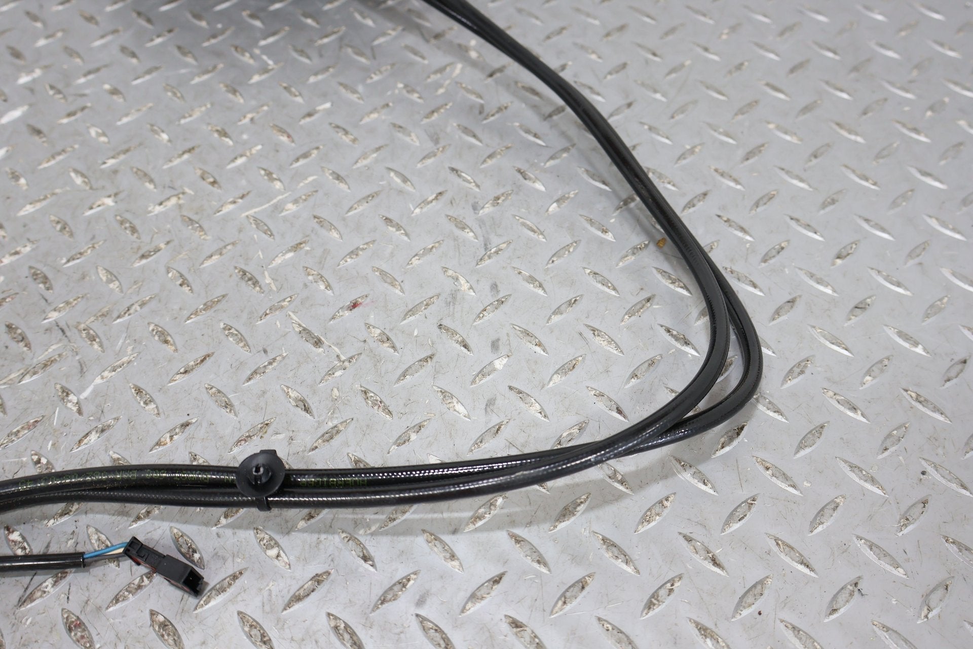 2008 Mercedes-Benz GL-Class- Tailgate Power Lift Motor