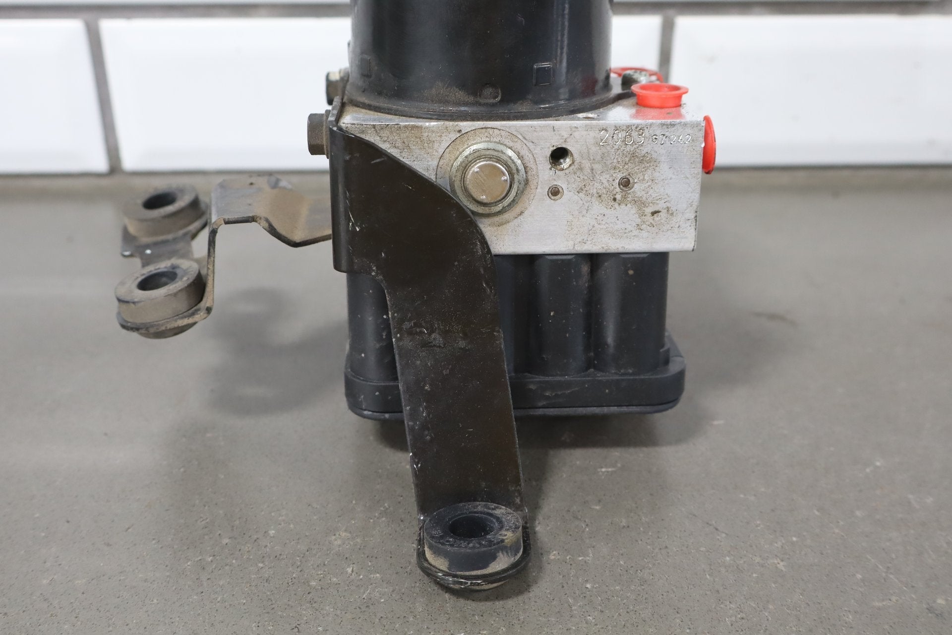2008 Volkswagen Beetle 2.5L ABS Brake Unit OEM