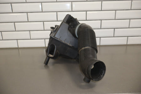 2008 Volkswagen Beetle 2.5L Air Cleaner Assembly OEM