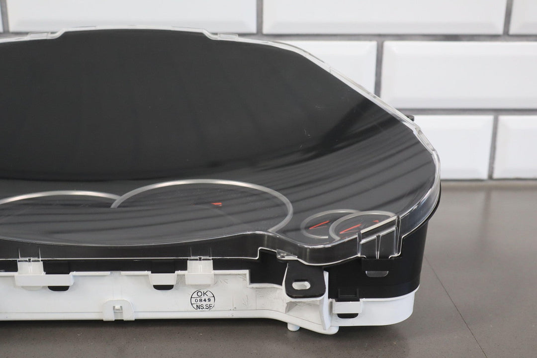 2009 - 2011 C6 Corvette OEM 200mph Speedometer Instrument Cluster