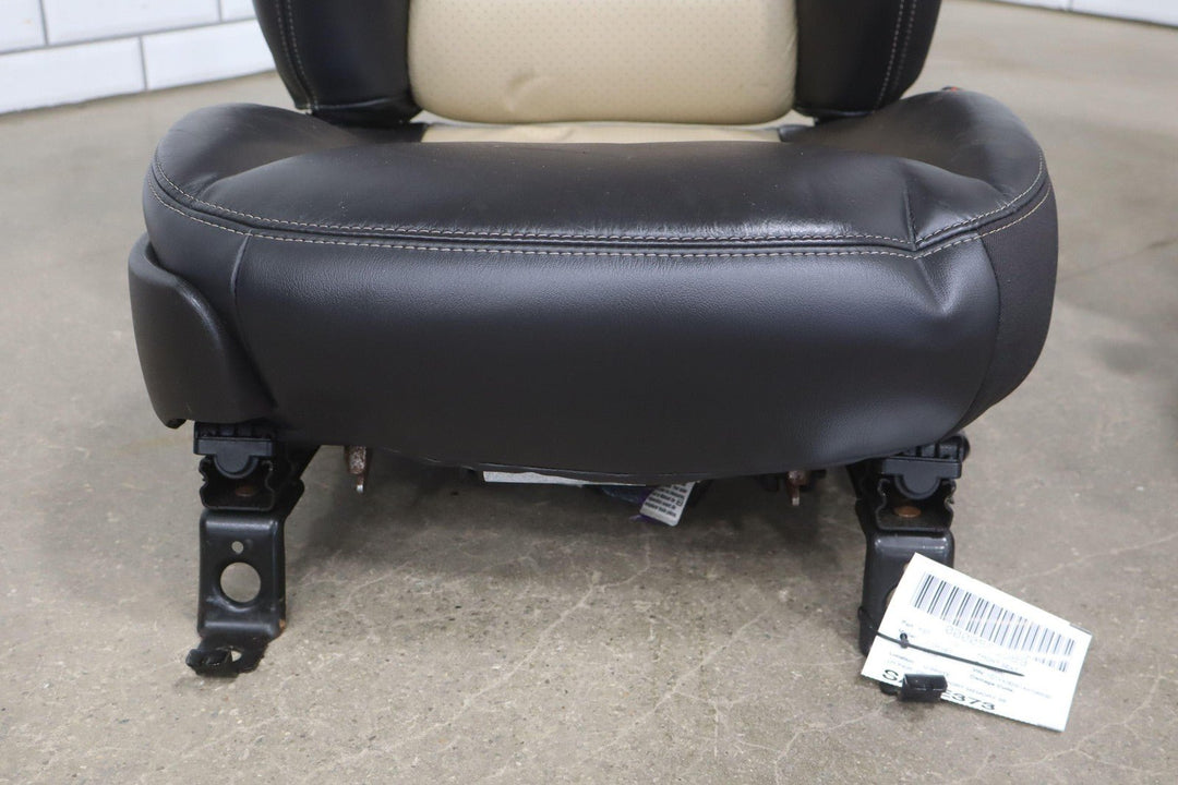 2009 - 2011 C6 Corvette Pair Grand Sport Memory Leather Bucket Seats