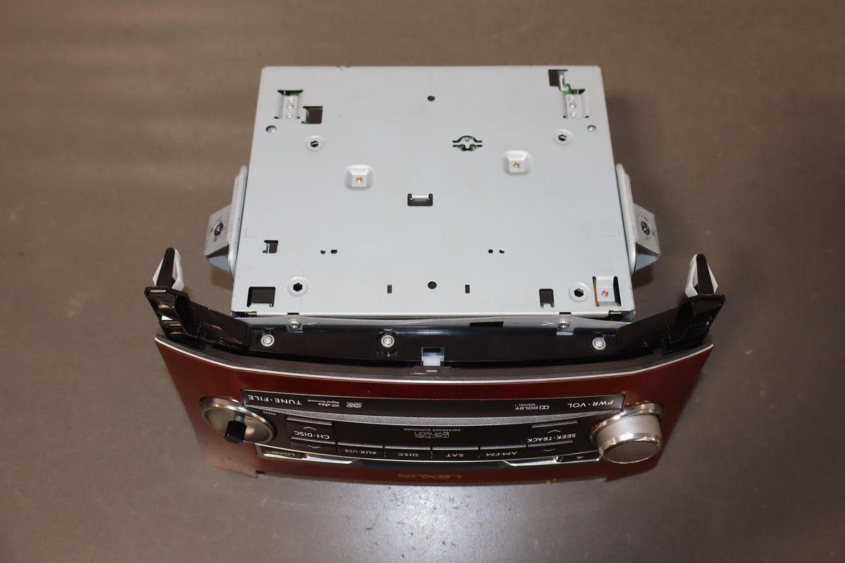 2009-2012 Lexus LS460 CD Player Changer Radio 8612050p90 OEM