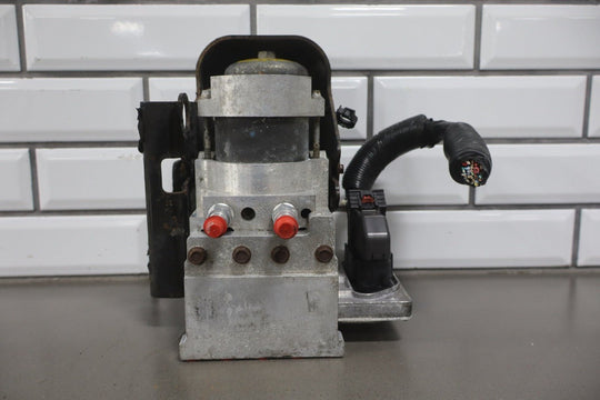 2009 - 2013 Chevrolet Tahoe Hybird ABS Brake Unit 20946763 OEM