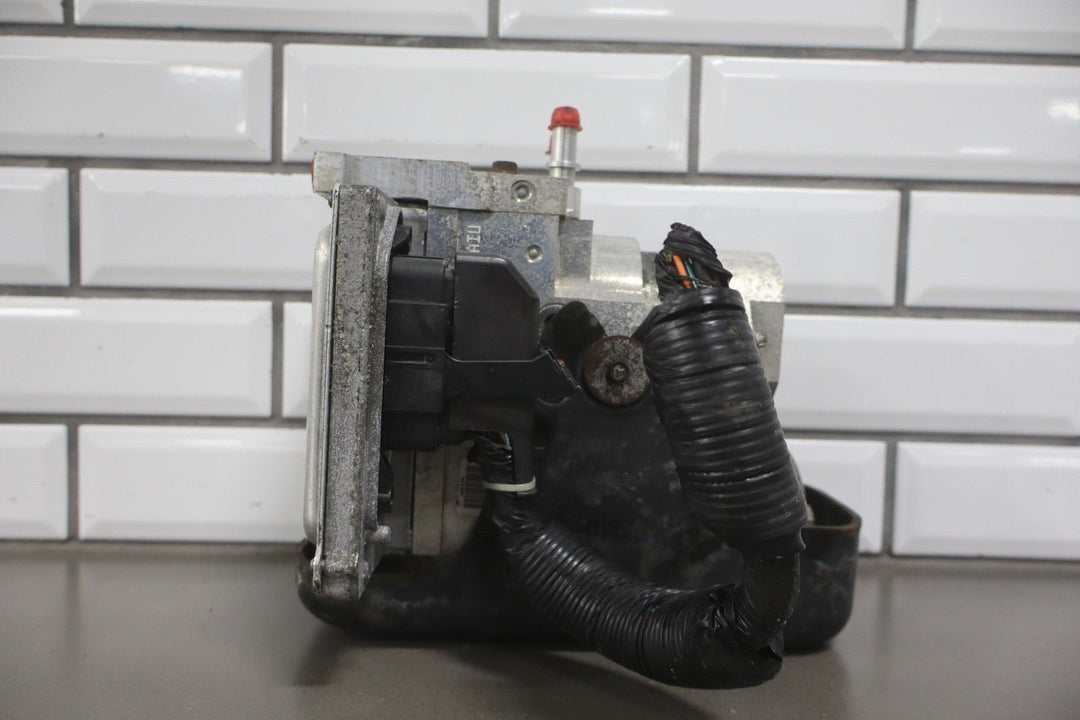 2009 - 2013 Chevrolet Tahoe Hybird ABS Brake Unit 20946763 OEM