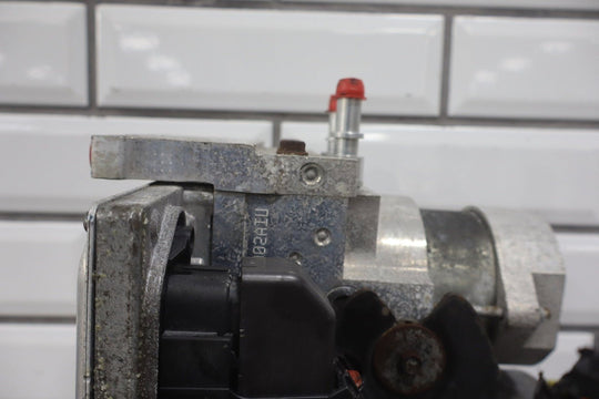 2009 - 2013 Chevrolet Tahoe Hybird ABS Brake Unit 20946763 OEM