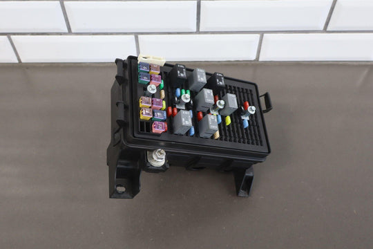 2009 - 2013 Chevy Corvette C6 Engine Fuse Relay Junction Box