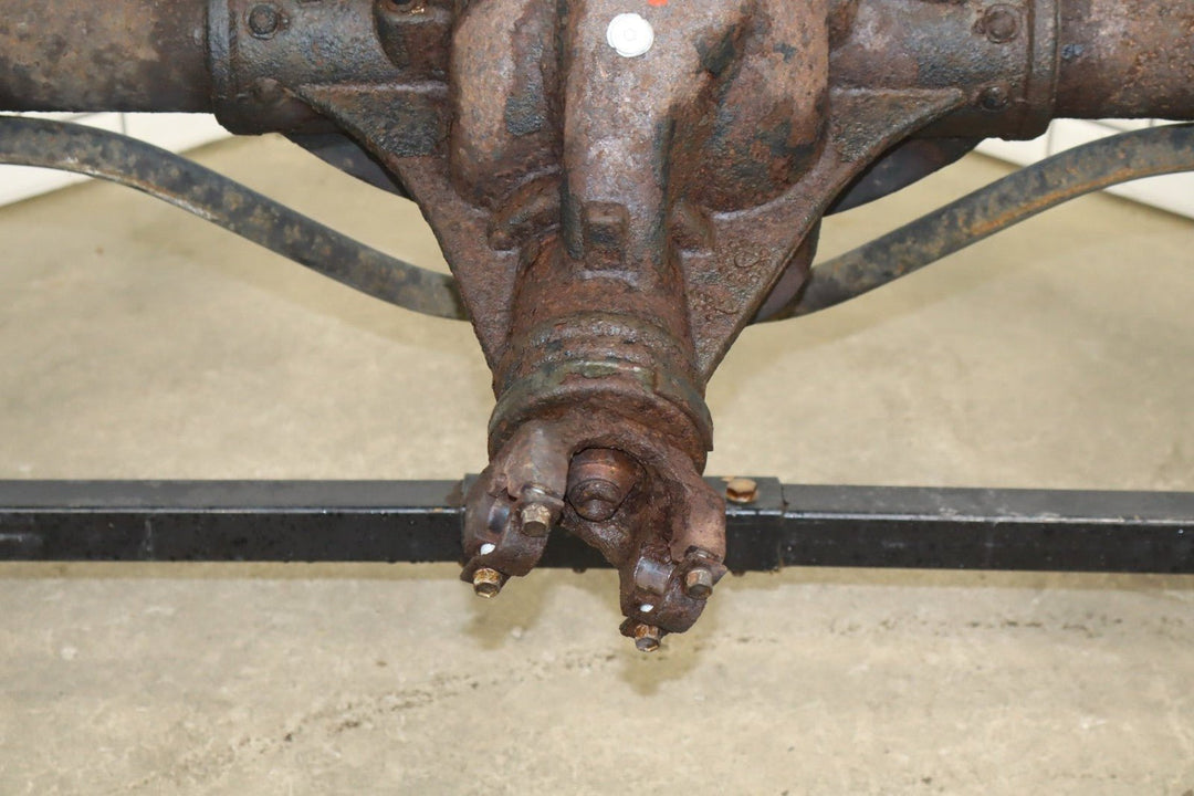 2009 - 2014 Cadillac Escalade 3.42 Ratio (GU6) Rear Axle Assembly 20937818 OEM