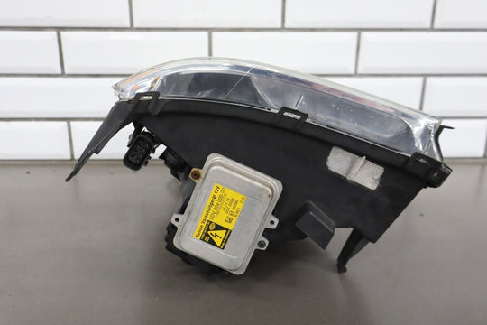 2009 - 2014 Cadillac Escalade ESV Right Headlamp 20806109 OEM