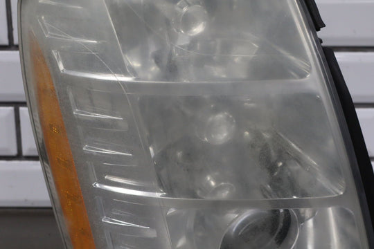 2009 - 2014 Cadillac Escalade ESV Right Headlamp 20806109 OEM