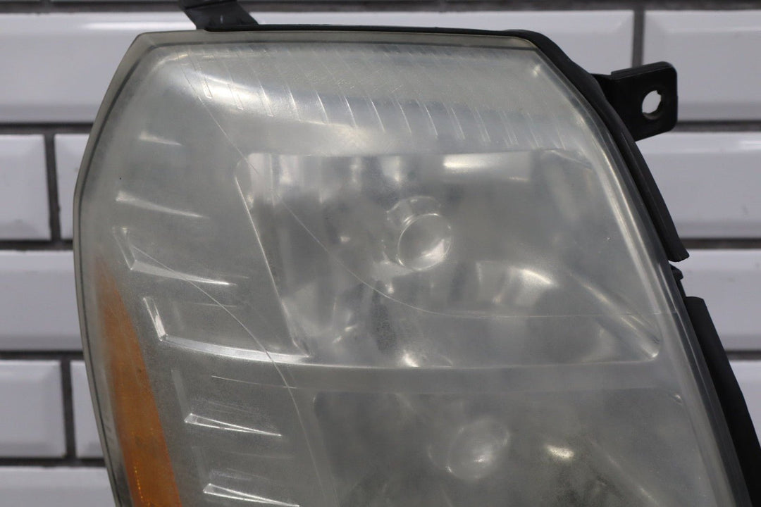 2009 - 2014 Cadillac Escalade ESV Right Headlamp 20806109 OEM