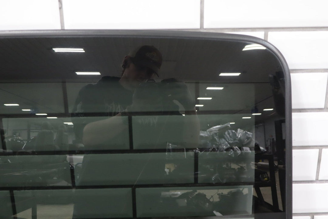 2009 - 2014 Cadillac Escalade ESV Sunroof Roof Glass