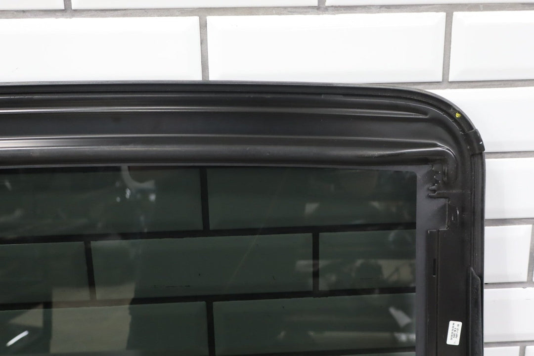 2009 - 2014 Cadillac Escalade ESV Sunroof Roof Glass