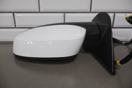 2009 - 2014 Chevrolet Suburban Left Door Mirror Summit White 50U 20843157