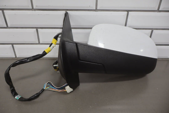 2009 - 2014 Chevrolet Suburban Left Door Mirror Summit White 50U 20843157