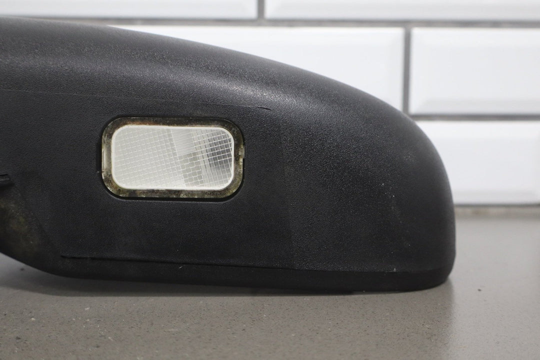 2009 - 2014 Chevrolet Suburban Left Door Mirror Summit White 50U 20843157