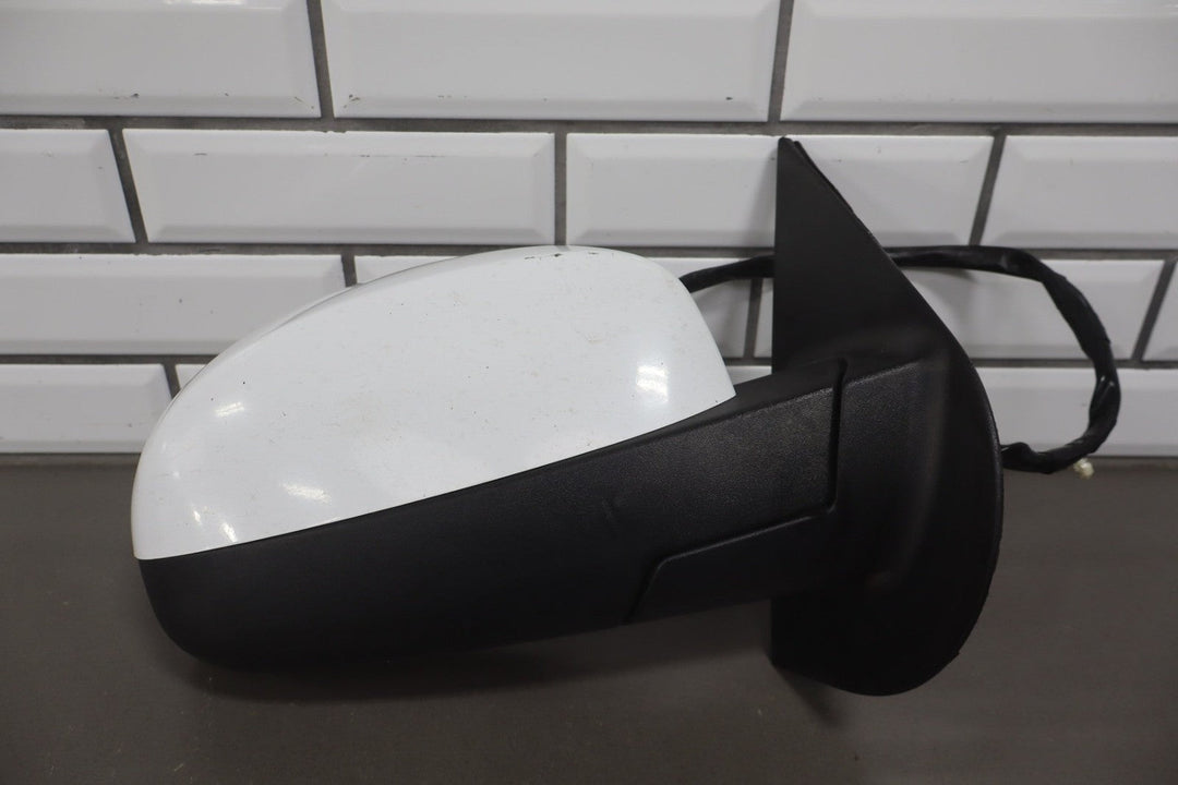 2009 - 2014 Chevrolet Suburban Right Door Mirror Summit White 50U 20756937