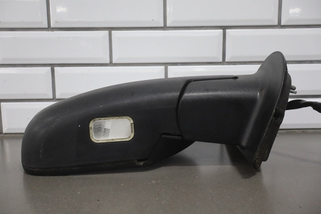 2009 - 2014 Chevrolet Suburban Right Door Mirror Summit White 50U 20756937