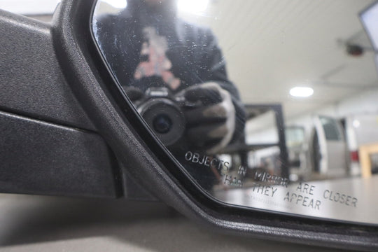 2009 - 2014 Chevrolet Suburban Right Door Mirror Summit White 50U 20756937