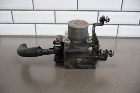 2009-2014 Chevrolet Tahoe ABS Brake Unit 20896912 OEM