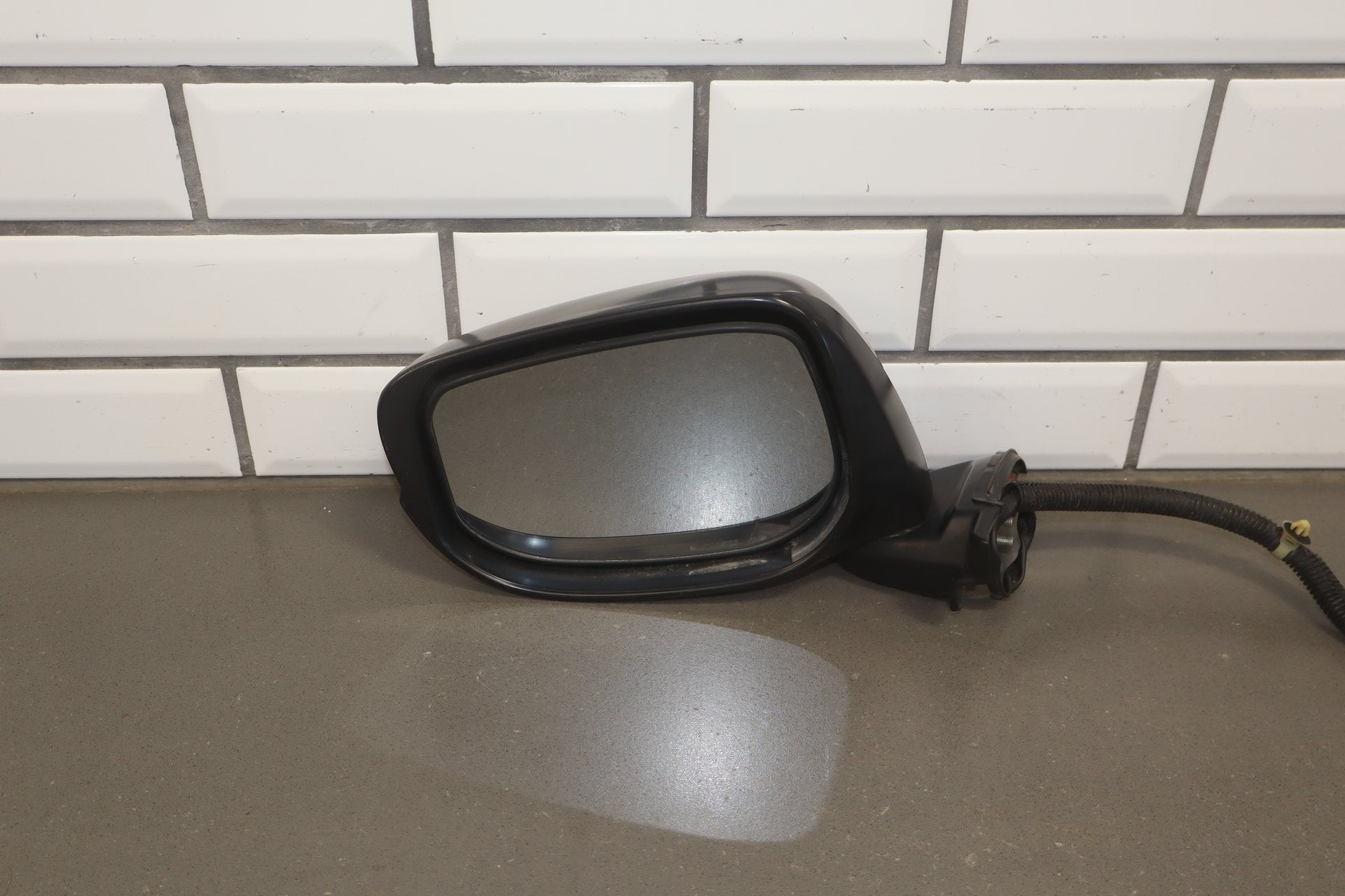 2009-2014 Honda Fit Left Door Mirror crystal black pearl nh731p