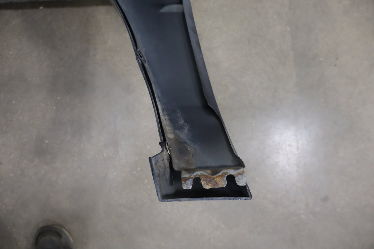 2009-2018 Ram 1500 Right Fender Brilliant Black PXR 68054338AI