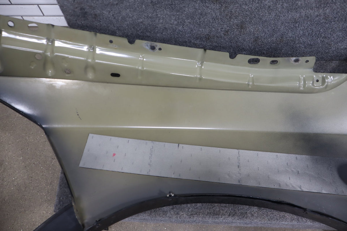 2009-2018 Ram 1500 Right Fender Brilliant Black PXR 68054338AI