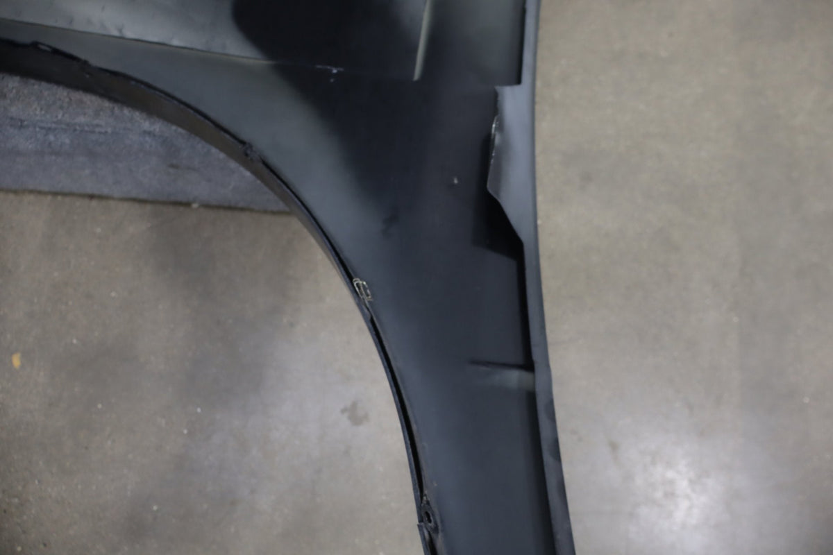 2009-2018 Ram 1500 Right Fender Brilliant Black PXR 68054338AI