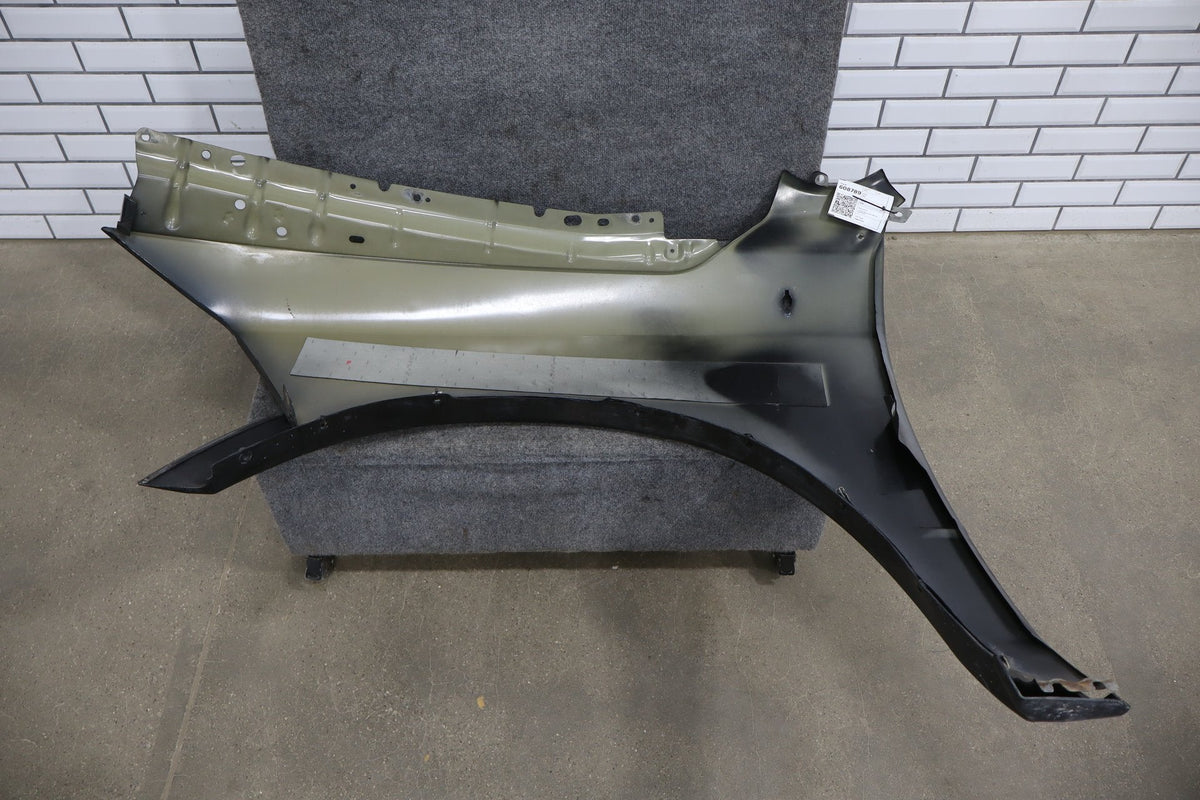 2009-2018 Ram 1500 Right Fender Brilliant Black PXR 68054338AI