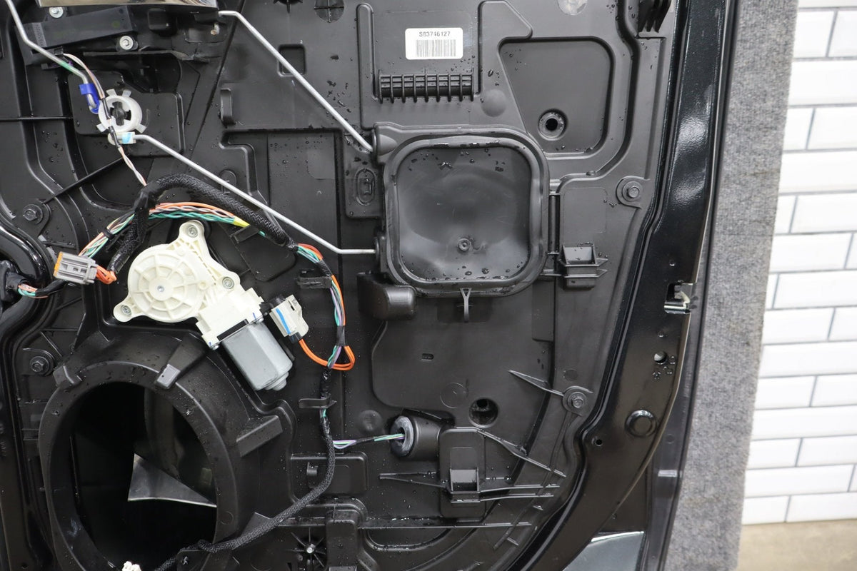 2009-2023 Ram 1500 Right Rear Door Brilliant Black ( PXR ) 55372026AF